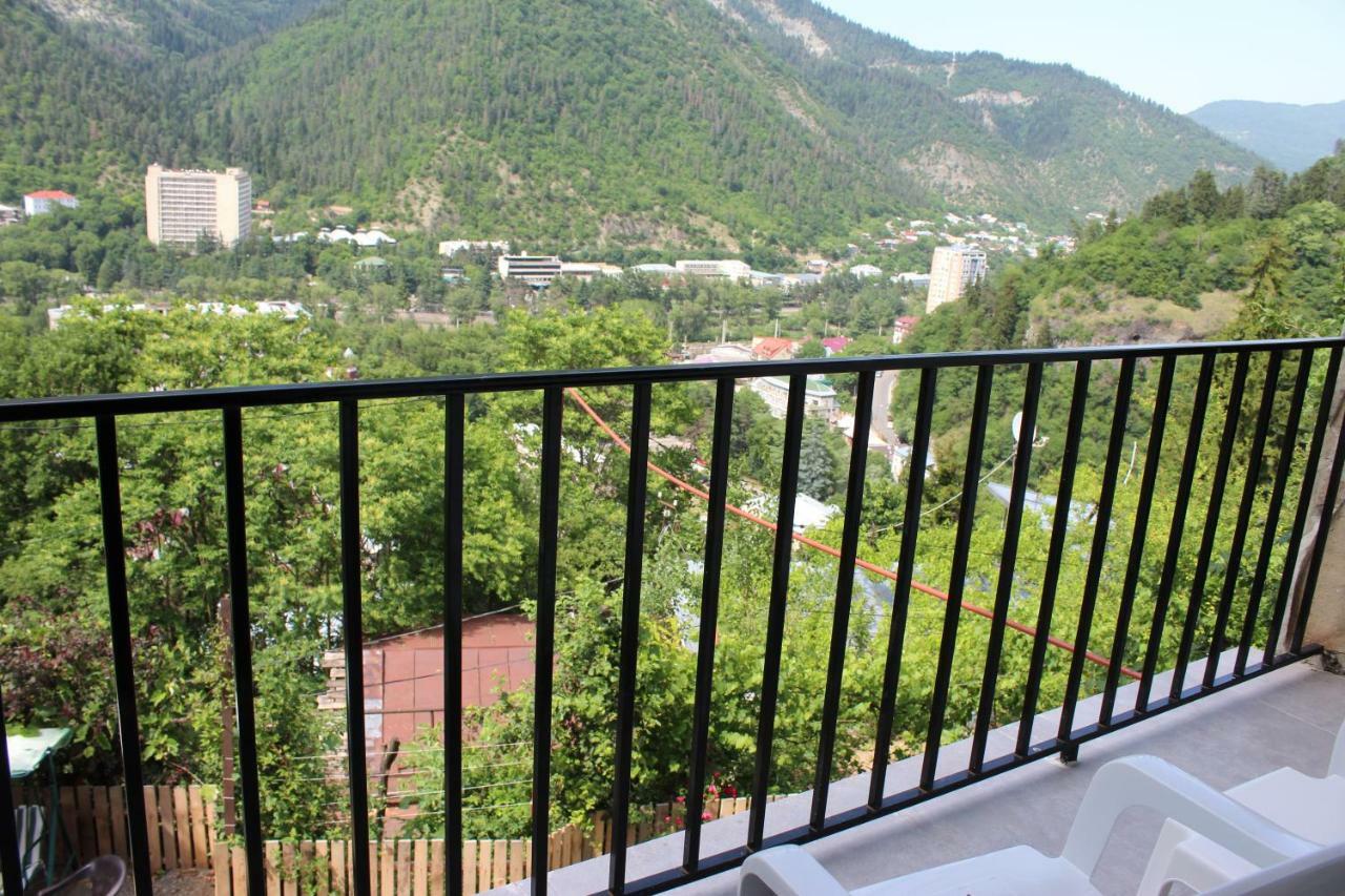 Nikala'S House Hotel Borjomi Exterior photo