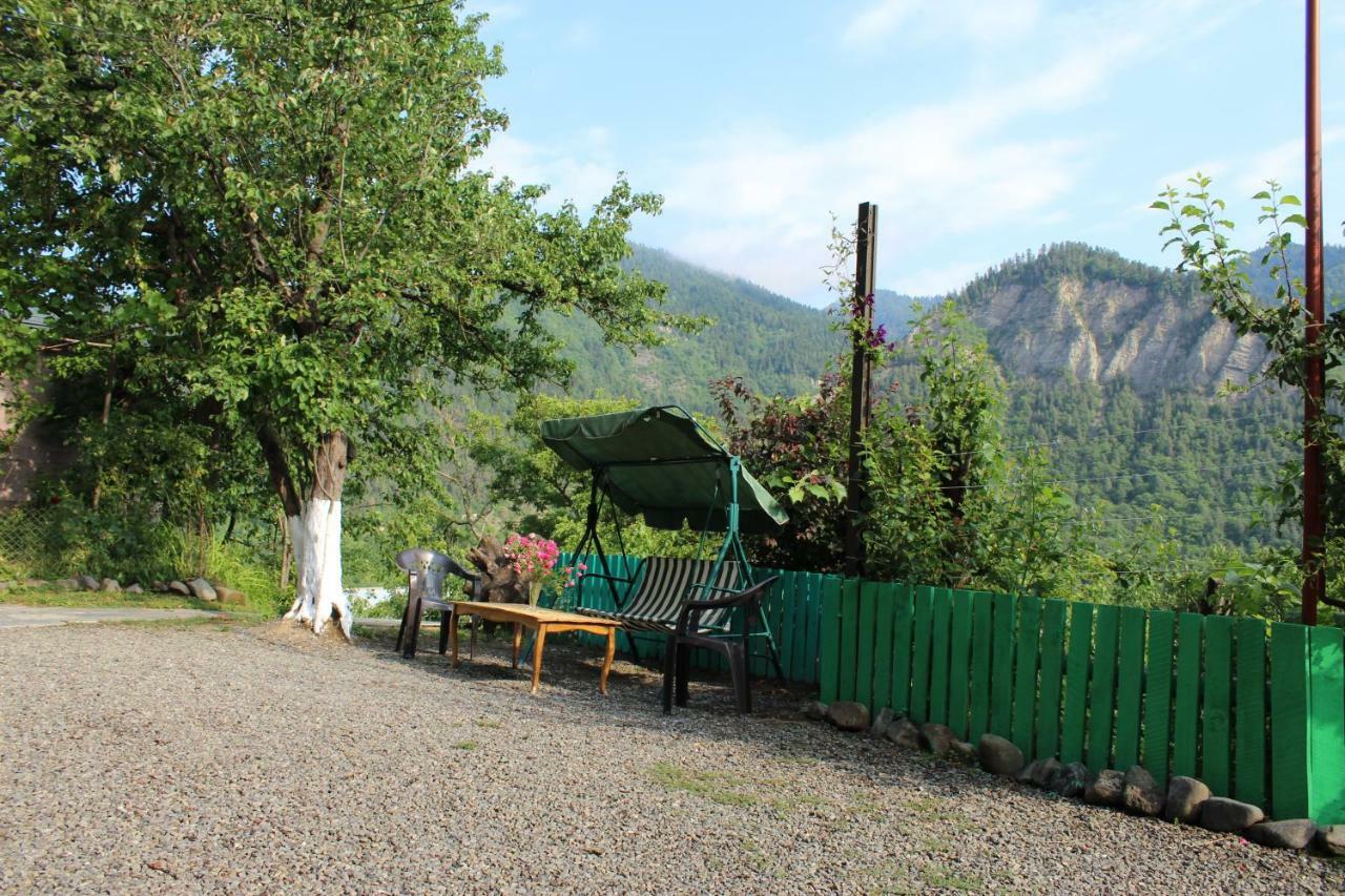Nikala'S House Hotel Borjomi Exterior photo